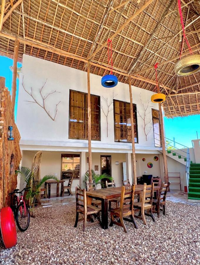Vick Boutique Hotel With New Power Backup 눙귀 외부 사진